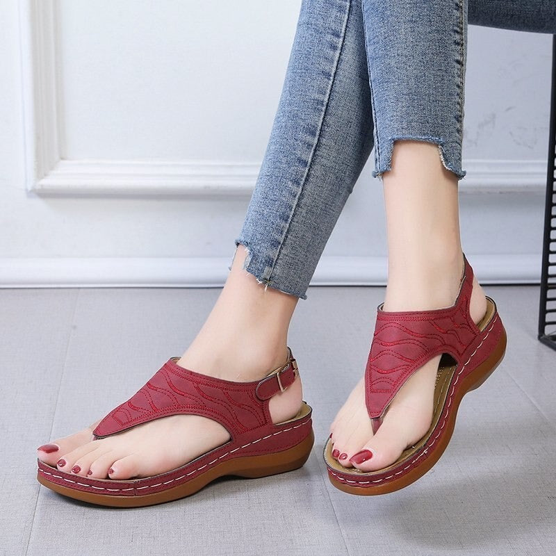 Sandales entre-doigts femme compensées – nu-pieds confort ajustables
