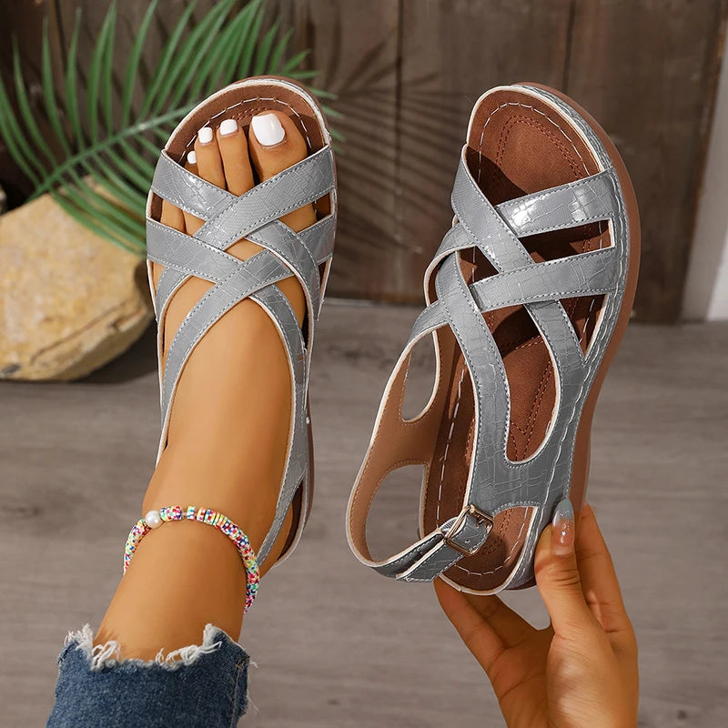 CALISTA – Sandales Brides Croisées Ajourées & Bride Arrière, Collection Été 2026