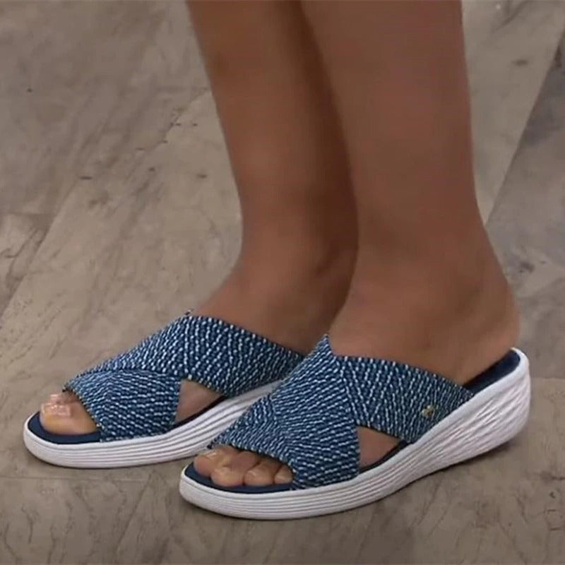 Sandales femme plates légères – tongs compensées casual été